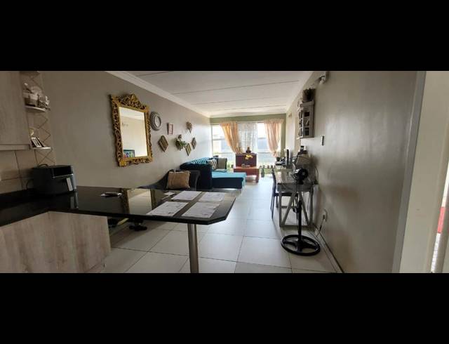 2 BEDROOM TOWNHOUSE FOR SALE IN ALBERTON NORTH